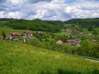 Raich im Sommer (Bildnachweis: Gemeinde Kleines Wiesental) Raich im Sommer (Bildnachweis: Gemeinde Kleines Wiesental)